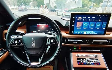Lincoln Aviator II, 2022 год, 4 710 000 рублей, 10 фотография