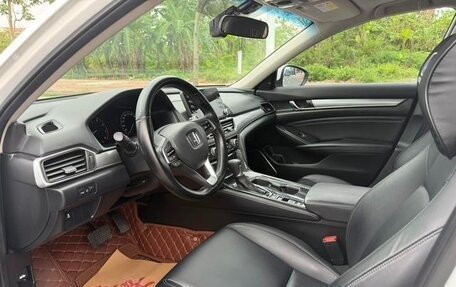 Honda Accord IX рестайлинг, 2021 год, 2 400 010 рублей, 8 фотография