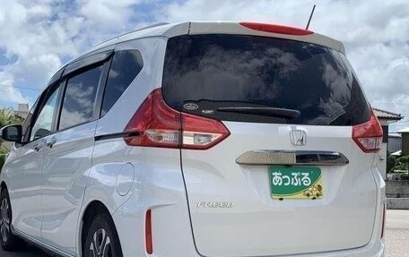 Honda Freed II, 2022 год, 1 550 000 рублей, 5 фотография
