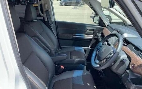 Honda Freed II, 2022 год, 1 550 000 рублей, 18 фотография