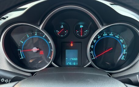 Chevrolet Cruze II, 2012 год, 800 000 рублей, 11 фотография