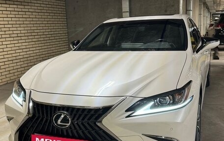 Lexus ES VII, 2021 год, 4 300 000 рублей, 3 фотография