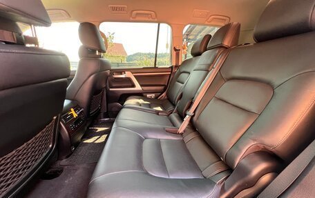 Toyota Land Cruiser 200, 2020 год, 8 700 000 рублей, 12 фотография