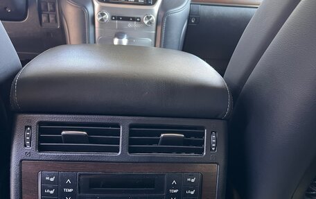 Toyota Land Cruiser 200, 2020 год, 8 700 000 рублей, 10 фотография