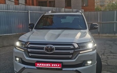 Toyota Land Cruiser 200, 2017 год, 7 500 000 рублей, 1 фотография