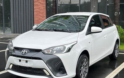 Toyota Yaris, 2022 год, 1 149 000 рублей, 1 фотография