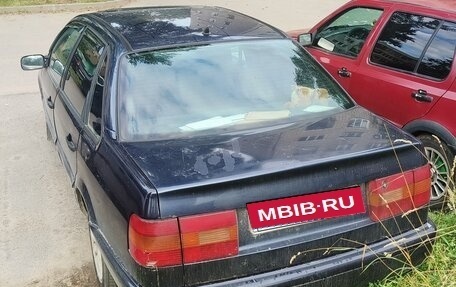 Volkswagen Passat B4, 1993 год, 150 000 рублей, 2 фотография