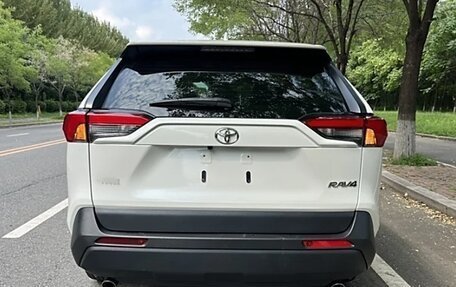 Toyota RAV4, 2020 год, 1 920 277 рублей, 6 фотография