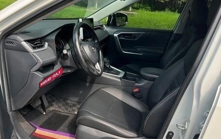 Toyota RAV4, 2020 год, 1 920 277 рублей, 11 фотография