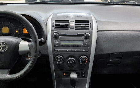 Toyota Corolla, 2011 год, 1 099 000 рублей, 18 фотография