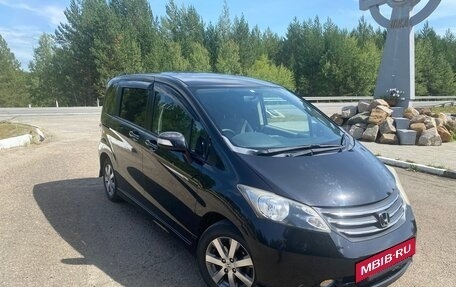 Honda Freed I, 2008 год, 895 000 рублей, 2 фотография