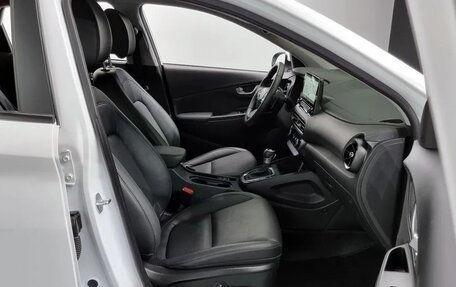 Hyundai Kona I, 2021 год, 2 000 000 рублей, 4 фотография