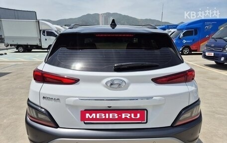 Hyundai Kona I, 2021 год, 1 485 000 рублей, 5 фотография