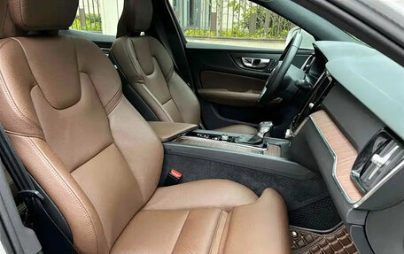 Volvo S60 III, 2021 год, 2 320 070 рублей, 14 фотография