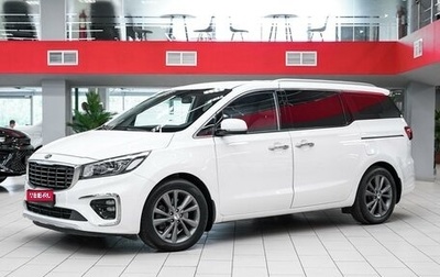 KIA Carnival III, 2018 год, 2 499 000 рублей, 1 фотография
