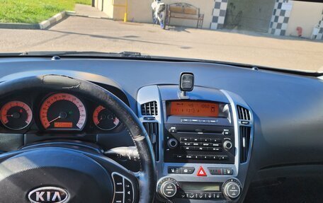 KIA cee'd I рестайлинг, 2009 год, 530 000 рублей, 13 фотография