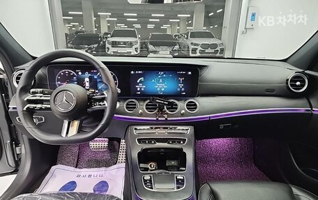 Mercedes-Benz E-Класс, 2022 год, 5 123 023 рублей, 7 фотография