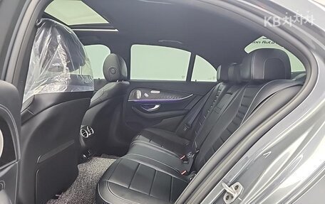 Mercedes-Benz E-Класс, 2022 год, 5 123 023 рублей, 13 фотография