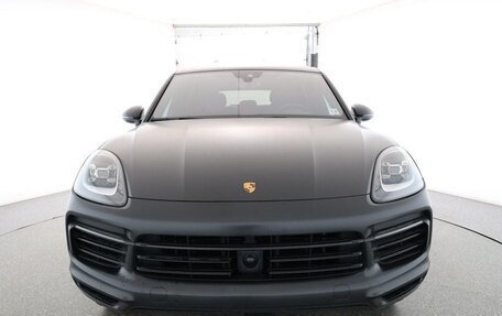 Porsche Cayenne III, 2022 год, 7 052 391 рублей, 2 фотография