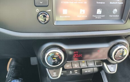 KIA Rio IV, 2018 год, 950 000 рублей, 15 фотография