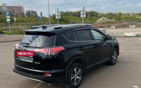 Toyota RAV4, 2017 год, 2 085 000 рублей, 8 фотография