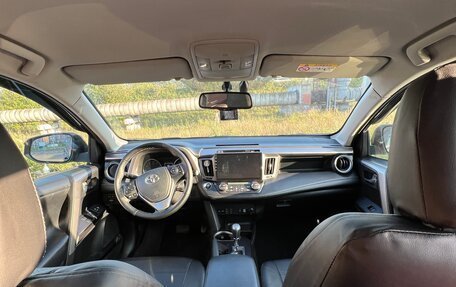 Toyota RAV4, 2017 год, 2 085 000 рублей, 22 фотография