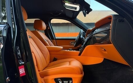 Rolls-Royce Cullinan, 2022 год, 37 999 000 рублей, 15 фотография