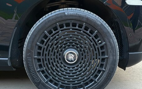 Rolls-Royce Cullinan, 2022 год, 37 999 000 рублей, 29 фотография