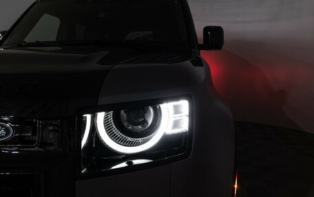 Land Rover Defender II, 2023 год, 10 000 000 рублей, 35 фотография