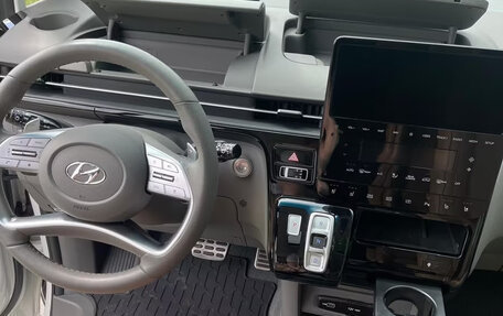 Hyundai Staria, 2024 год, 4 970 000 рублей, 10 фотография
