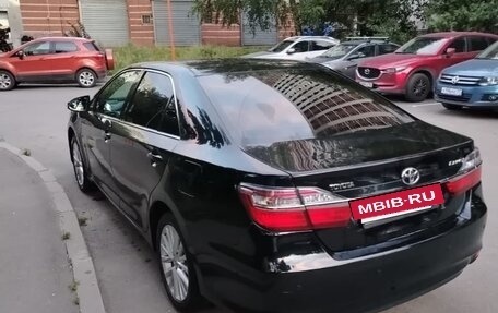 Toyota Camry, 2015 год, 1 760 000 рублей, 2 фотография