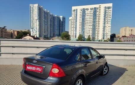 Ford Focus II рестайлинг, 2006 год, 450 000 рублей, 2 фотография