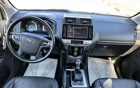 Toyota Land Cruiser Prado 150 рестайлинг 2, 2021 год, 6 174 000 рублей, 11 фотография