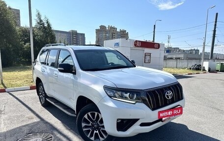 Toyota Land Cruiser Prado 150 рестайлинг 2, 2021 год, 6 174 000 рублей, 3 фотография