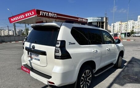 Toyota Land Cruiser Prado 150 рестайлинг 2, 2021 год, 6 174 000 рублей, 6 фотография