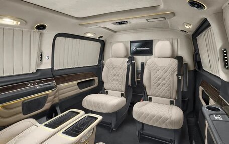 Mercedes-Benz V-Класс, 2025 год, 26 950 000 рублей, 3 фотография