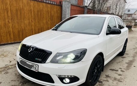 Skoda Octavia RS, 2012 год, 1 490 000 рублей, 2 фотография