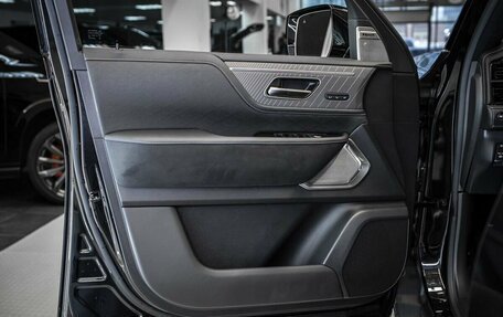Infiniti QX80, 2024 год, 15 580 000 рублей, 11 фотография