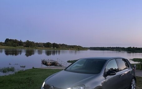 Volkswagen Golf VI, 2012 год, 900 000 рублей, 1 фотография