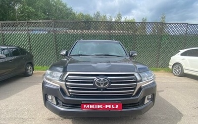 Toyota Land Cruiser 200, 2017 год, 5 500 000 рублей, 1 фотография
