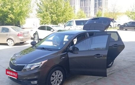 KIA Rio III рестайлинг, 2015 год, 1 000 090 рублей, 24 фотография