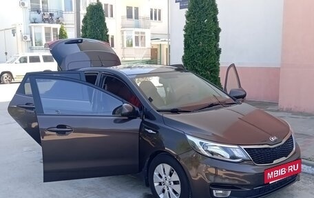 KIA Rio III рестайлинг, 2015 год, 1 000 090 рублей, 23 фотография