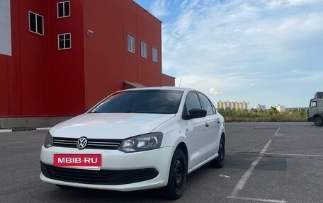 Volkswagen Polo VI (EU Market), 2010 год, 550 000 рублей, 2 фотография