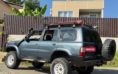 Nissan Patrol, 1998 год, 930 000 рублей, 2 фотография