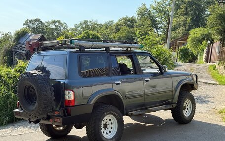 Nissan Patrol, 1998 год, 930 000 рублей, 3 фотография