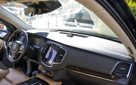 Volvo XC90 II рестайлинг, 2015 год, 2 954 000 рублей, 9 фотография