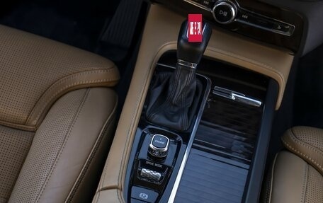 Volvo XC90 II рестайлинг, 2015 год, 2 954 000 рублей, 17 фотография