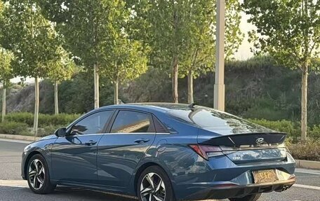 Hyundai Elantra, 2022 год, 1 690 000 рублей, 4 фотография