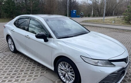 Toyota Camry, 2019 год, 3 100 000 рублей, 3 фотография