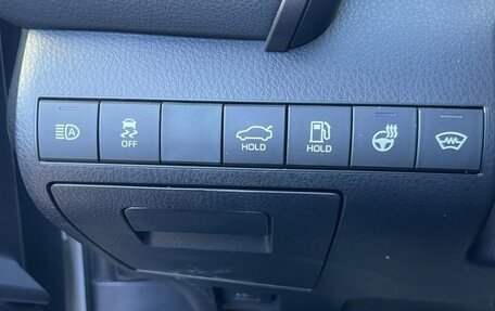 Toyota Camry, 2019 год, 3 100 000 рублей, 15 фотография